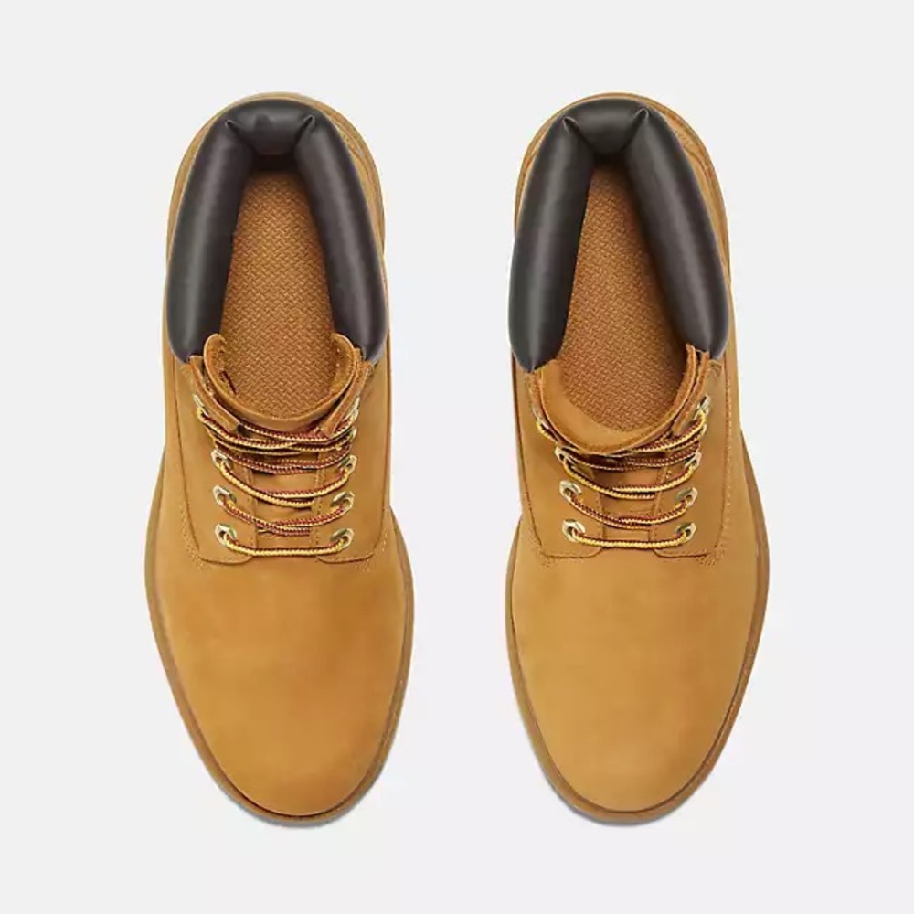 Classic Timberland Boots Heart Design - Picture 9 of 15